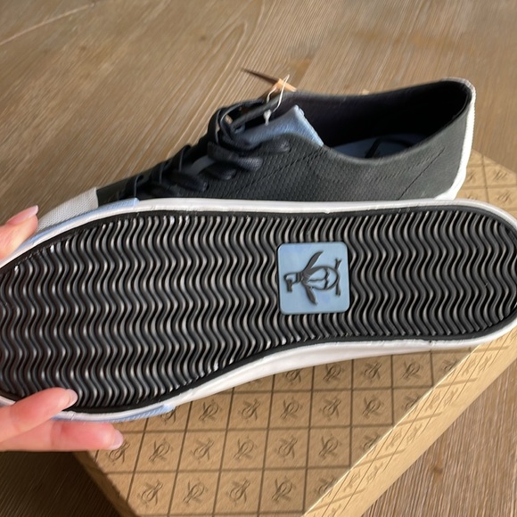 BNWT Men’s size 8 Penguin Tobaggan Perf sneakers - Picture 5 of 11